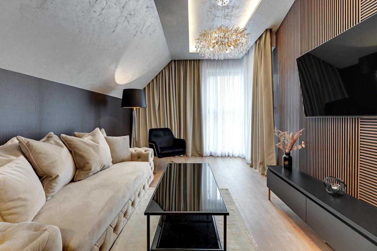 Granaria Deluxe & Riverside By Downtown Apartments Gdansk Bagian luar foto