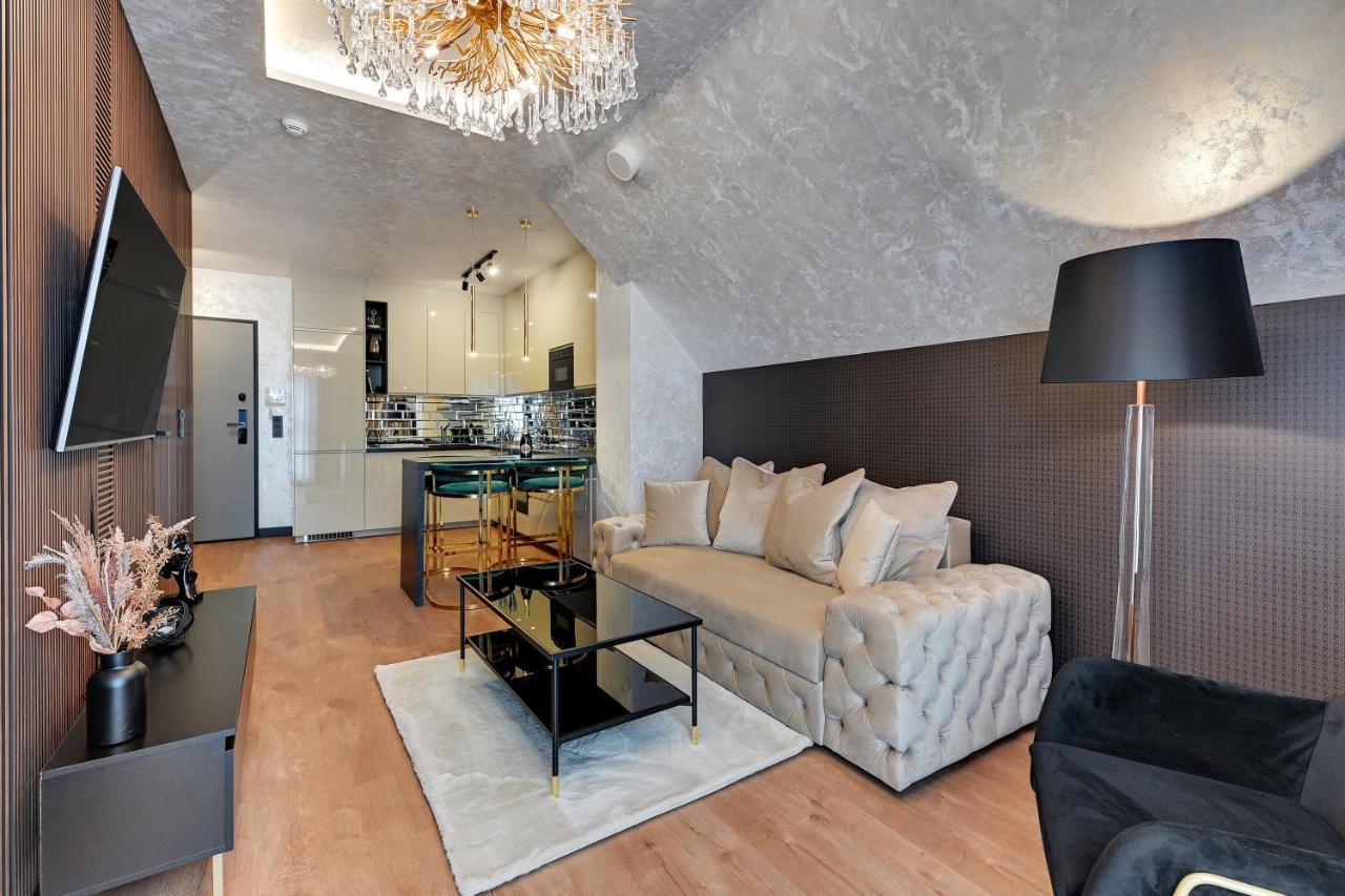 Granaria Deluxe & Riverside By Downtown Apartments Gdansk Bagian luar foto