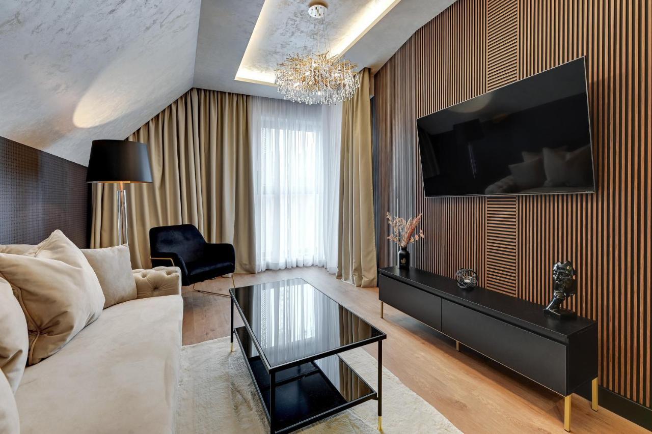 Granaria Deluxe & Riverside By Downtown Apartments Gdansk Bagian luar foto