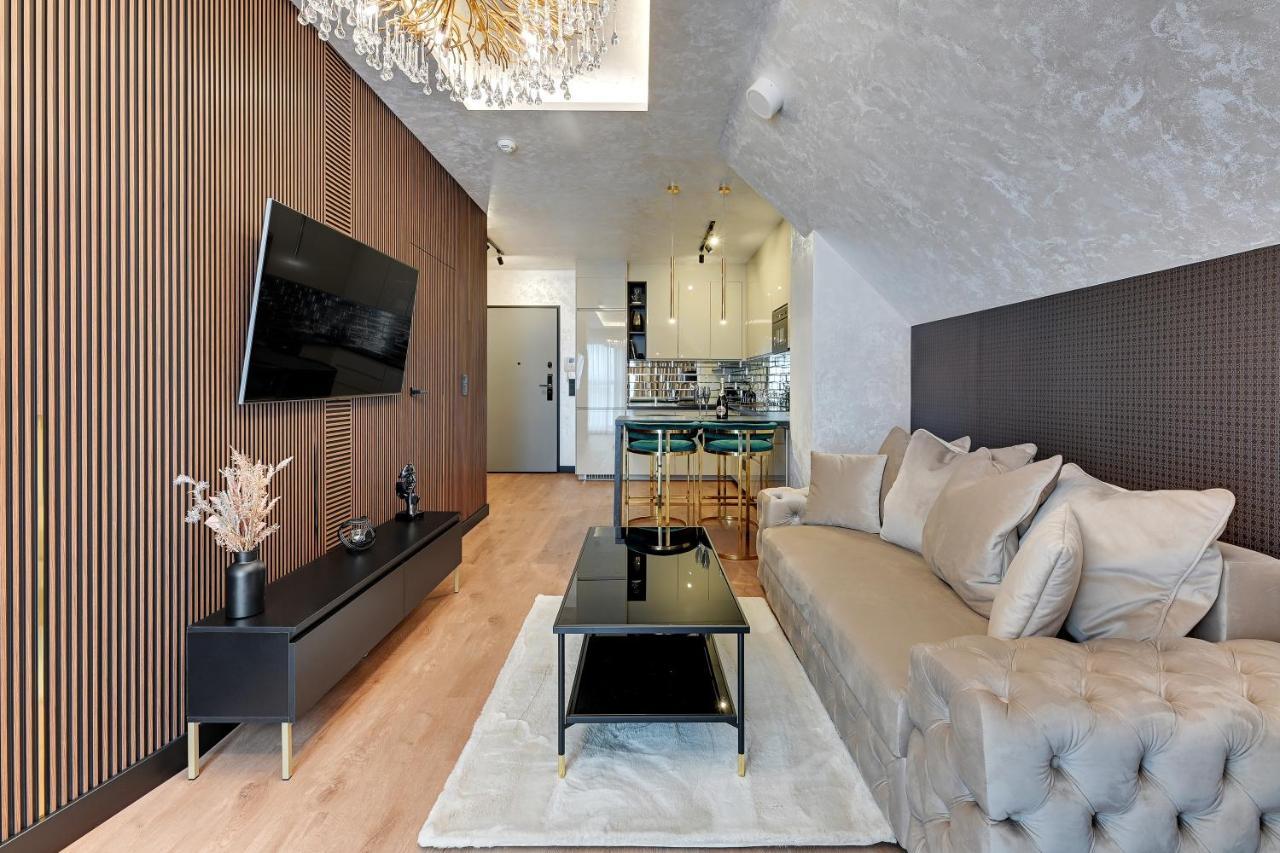 Granaria Deluxe & Riverside By Downtown Apartments Gdansk Bagian luar foto