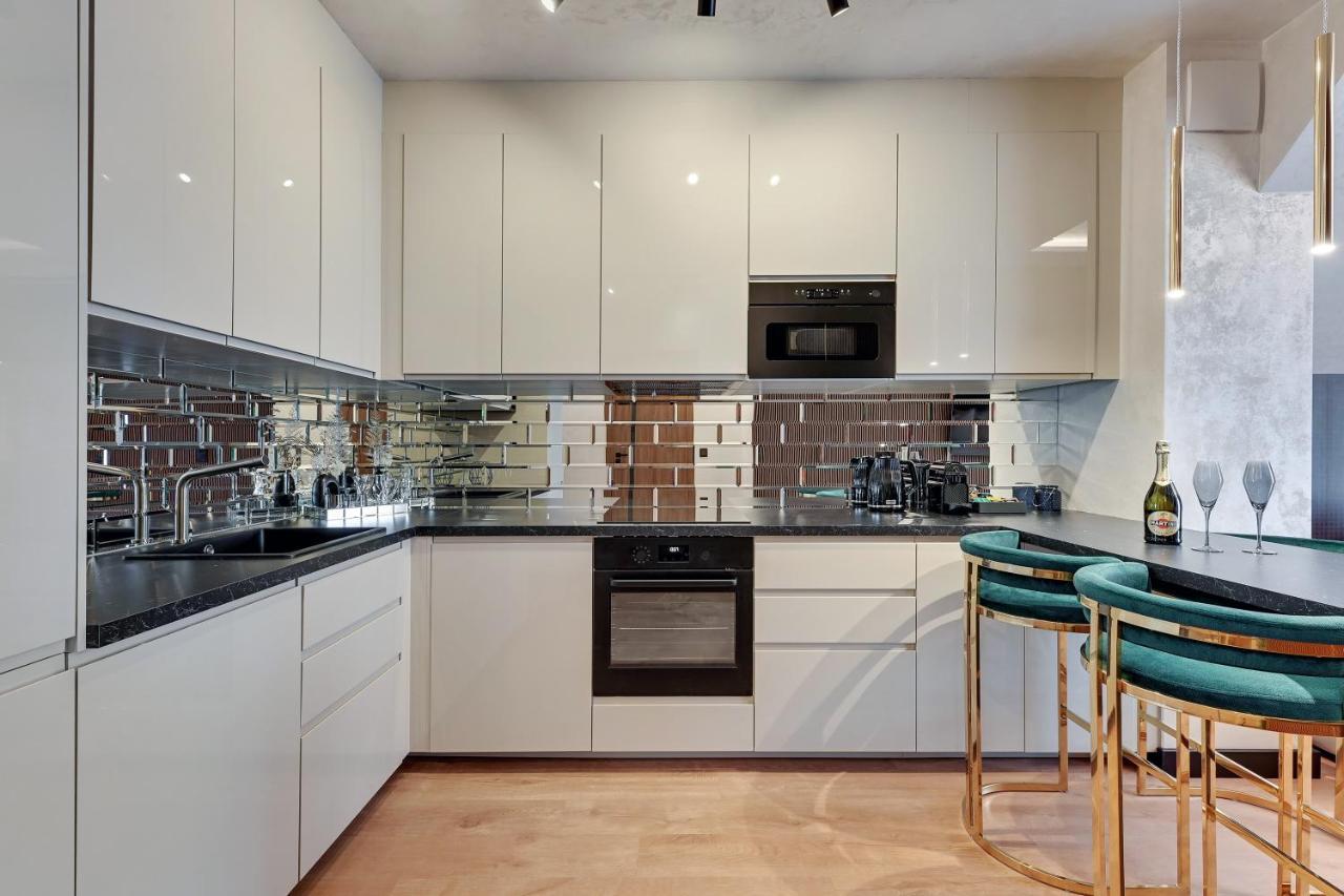 Granaria Deluxe & Riverside By Downtown Apartments Gdansk Bagian luar foto