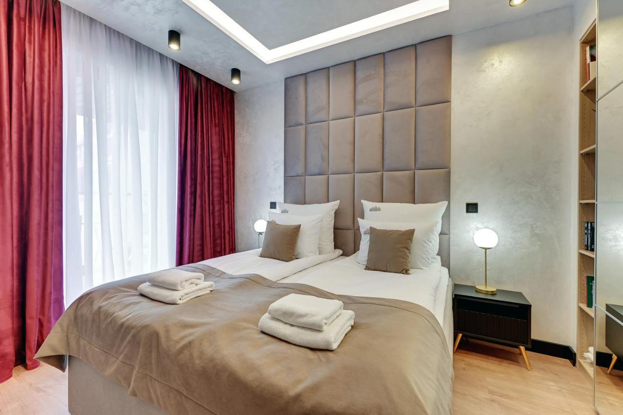 Granaria Deluxe & Riverside By Downtown Apartments Gdansk Bagian luar foto